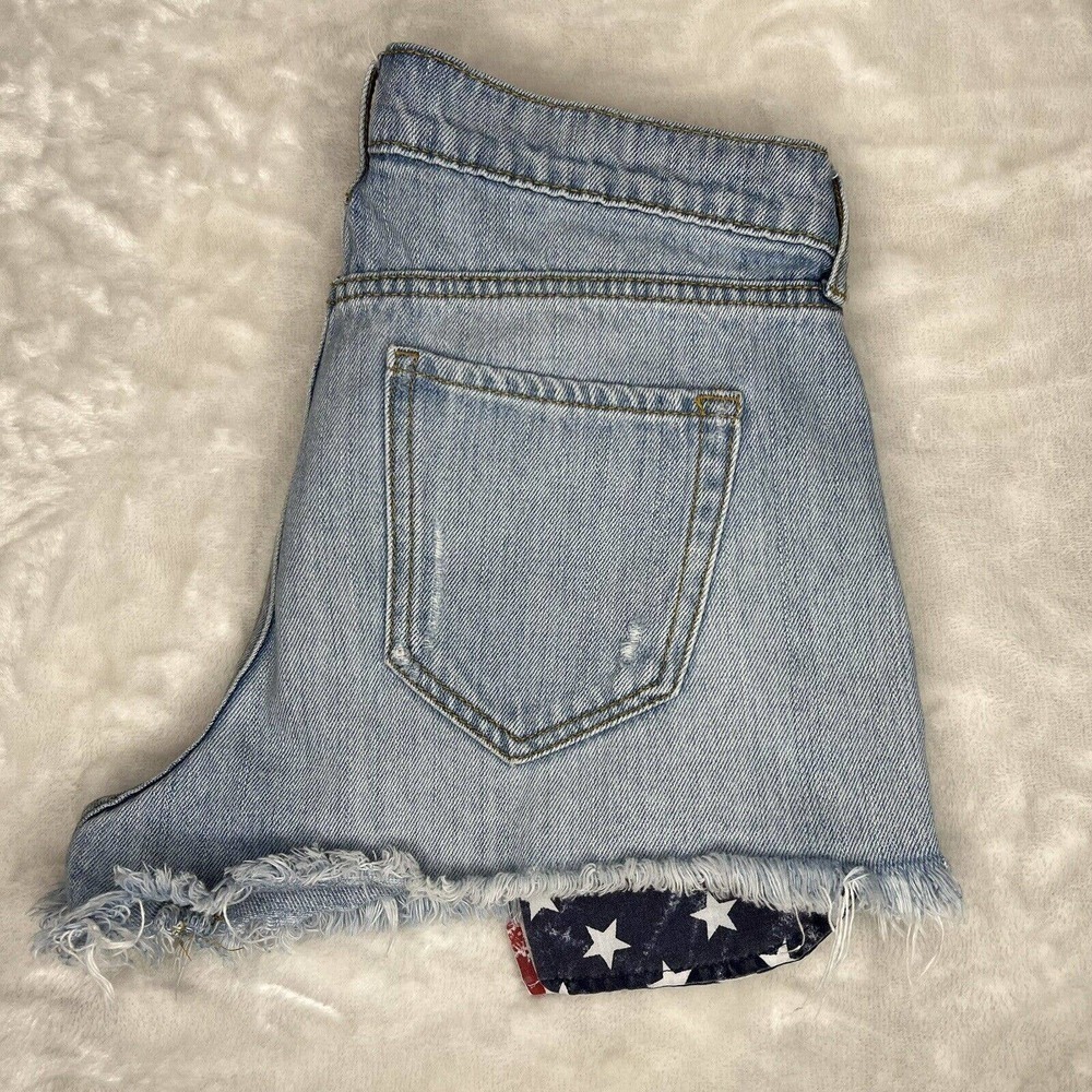 Old Navy Boyfriend Blue Stars & Stripes Mid Rise Cut-Off Denim Jean Shorts Sz 0 - Picture 5 of 10